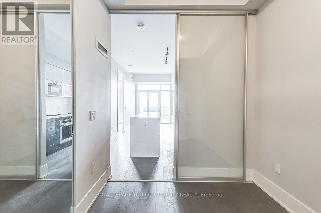 2712 - 330 Richmond Street W, Toronto, Ontario  M5V 1X2 - Photo 14 - C12473294