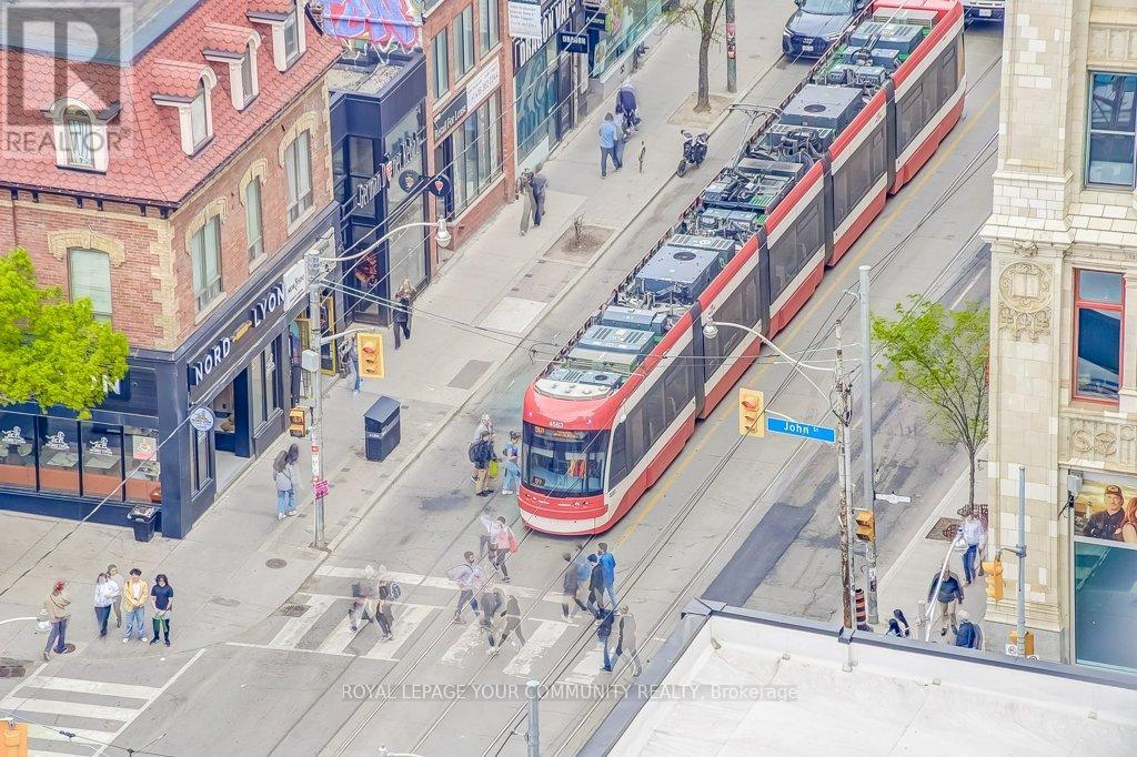 2712 - 330 Richmond Street W, Toronto, Ontario  M5V 1X2 - Photo 36 - C12473294