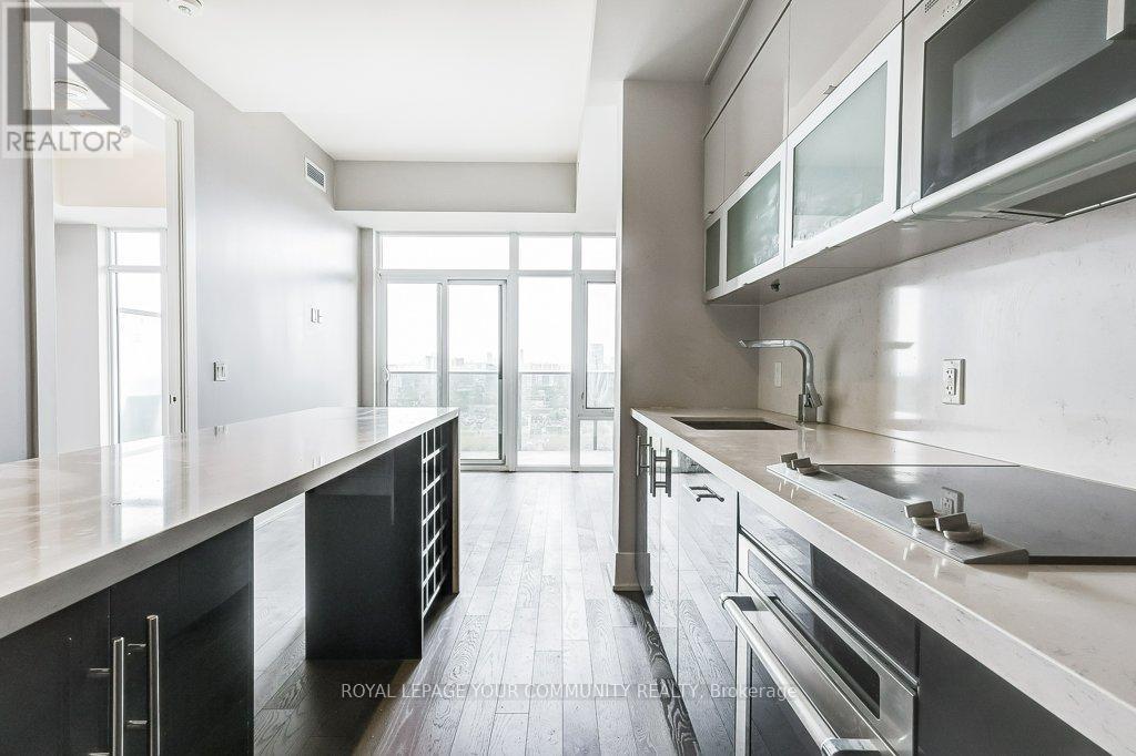 2712 - 330 Richmond Street W, Toronto, Ontario  M5V 1X2 - Photo 4 - C12473294