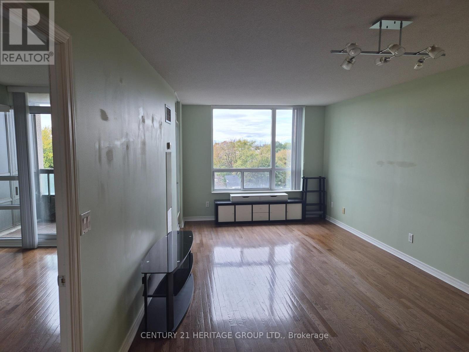 710 - 503 Beecroft Road, Toronto, Ontario  M2N 0A2 - Photo 3 - C12473297