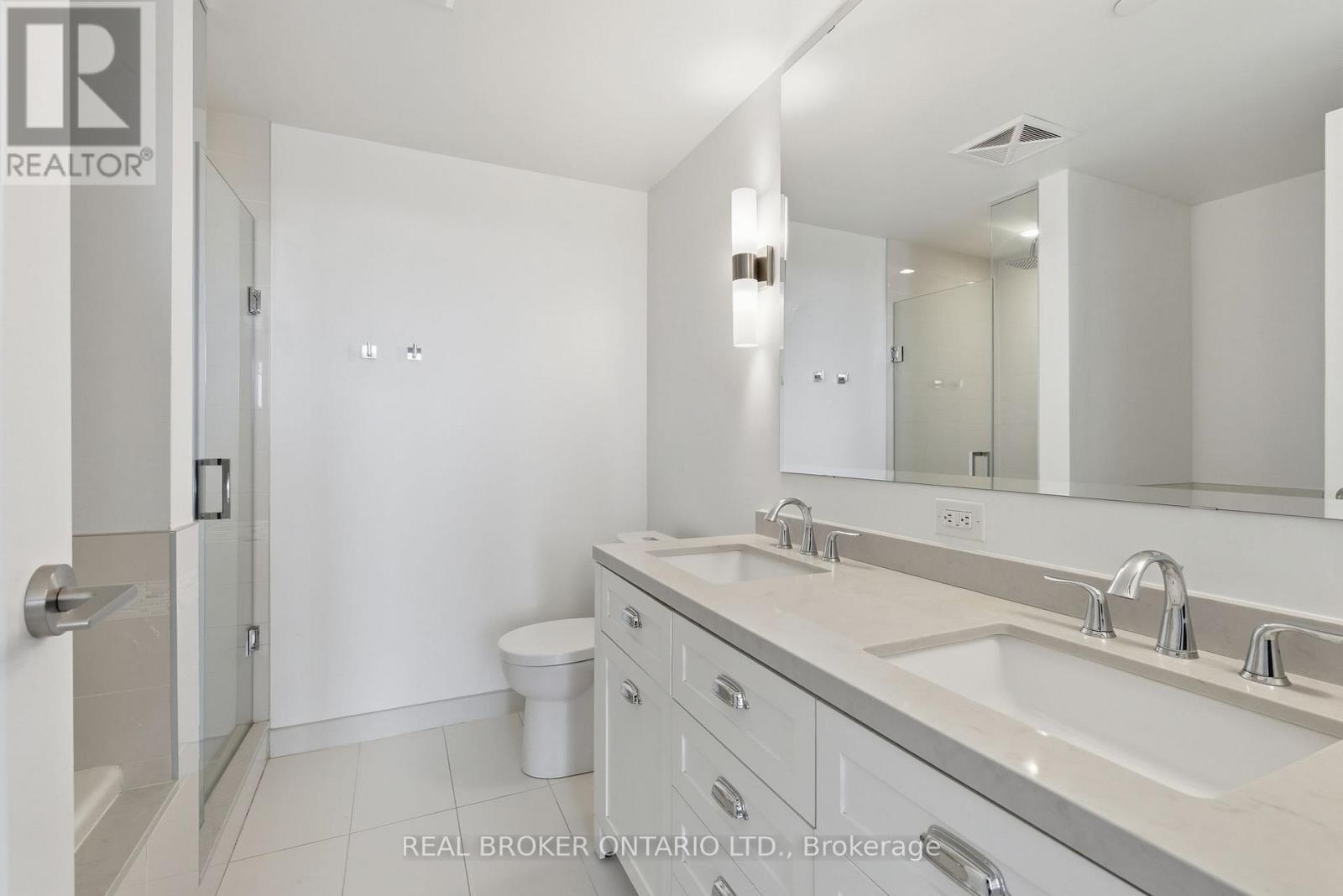 606 - 25 Malcolm Road, Toronto, Ontario  M4G 0C1 - Photo 17 - C12473311