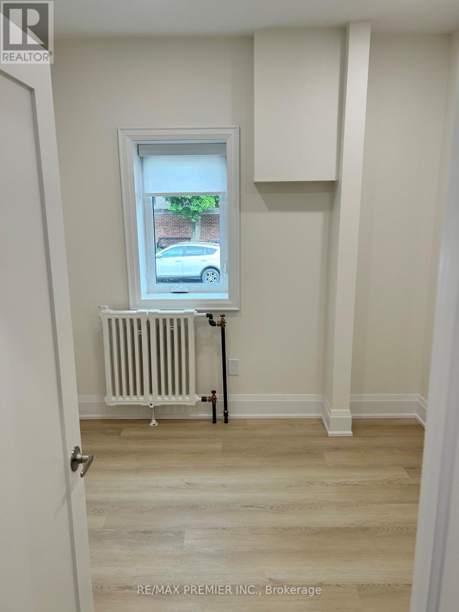 144 Wychwood Avenue, Toronto, Ontario  M6C 1A7 - Photo 12 - C12473343