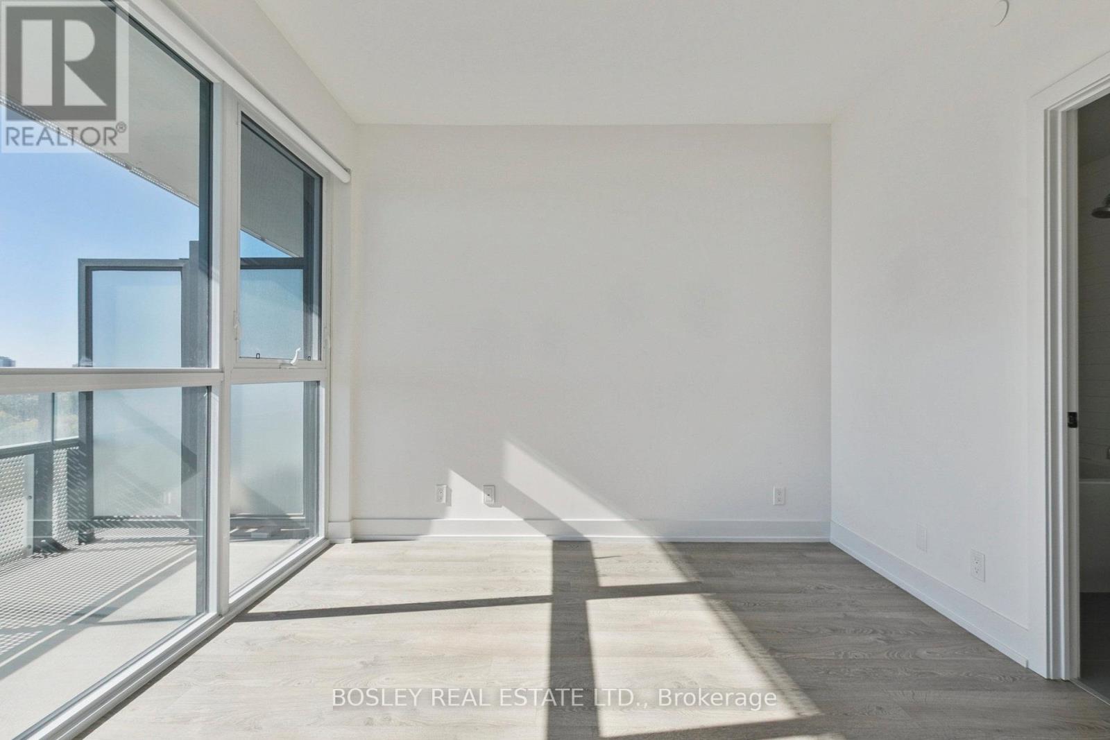 902 - 11 Lillian Street, Toronto, Ontario  M4S 2H7 - Photo 15 - C12473350