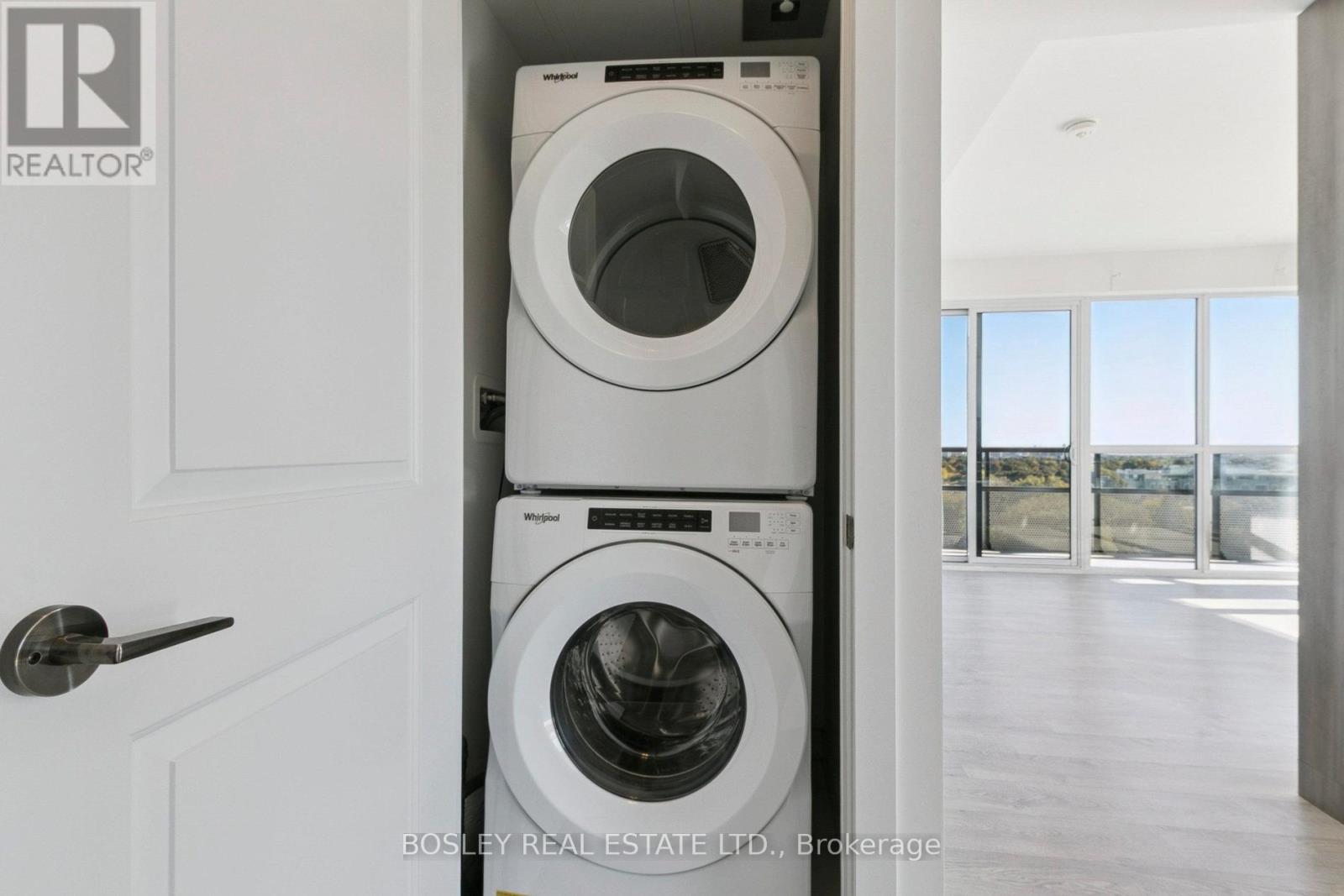 902 - 11 Lillian Street, Toronto, Ontario  M4S 2H7 - Photo 23 - C12473350