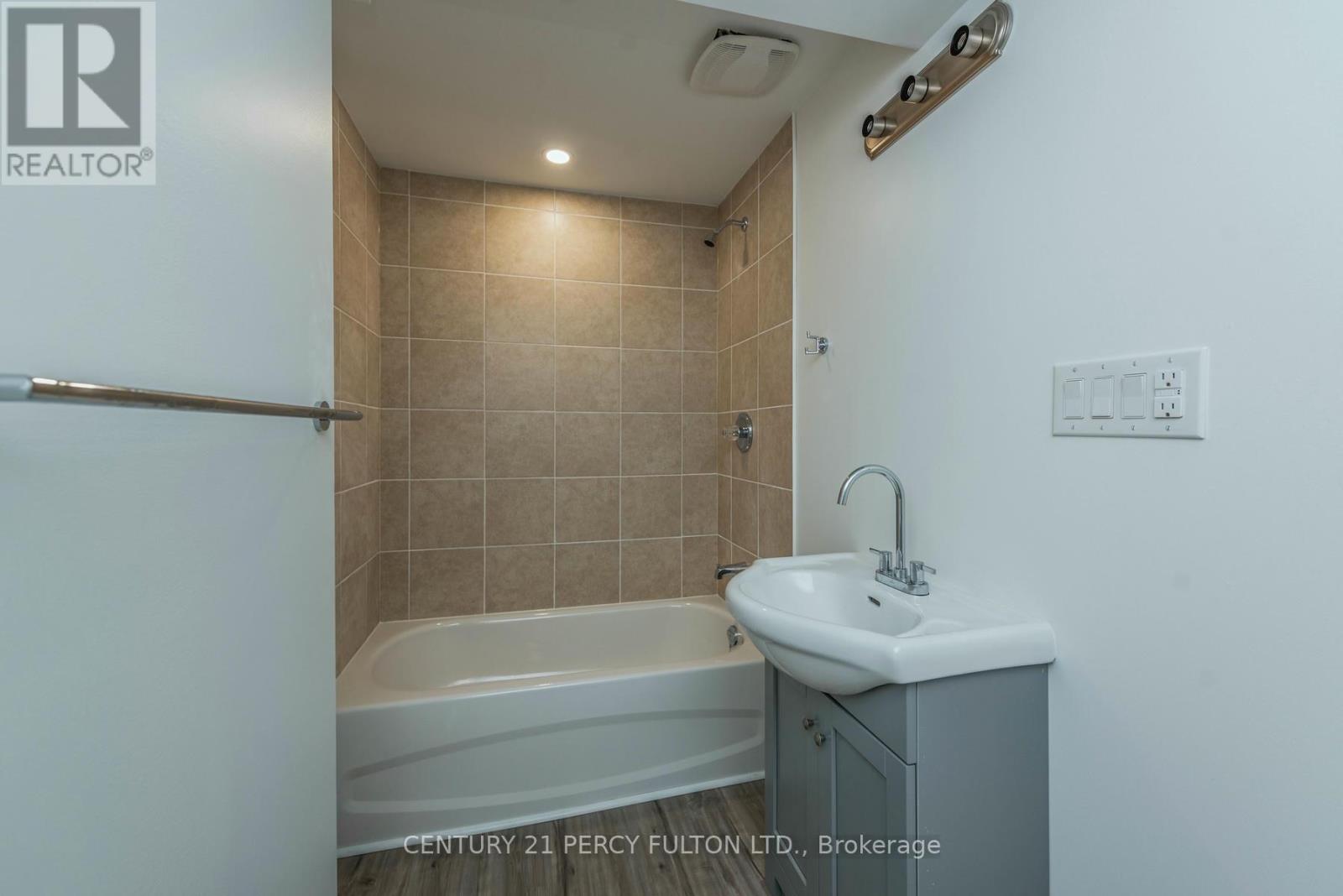 Bsmt - 1 Cragg Crescent, Ajax, Ontario  L1T 0E4 - Photo 14 - E12473249