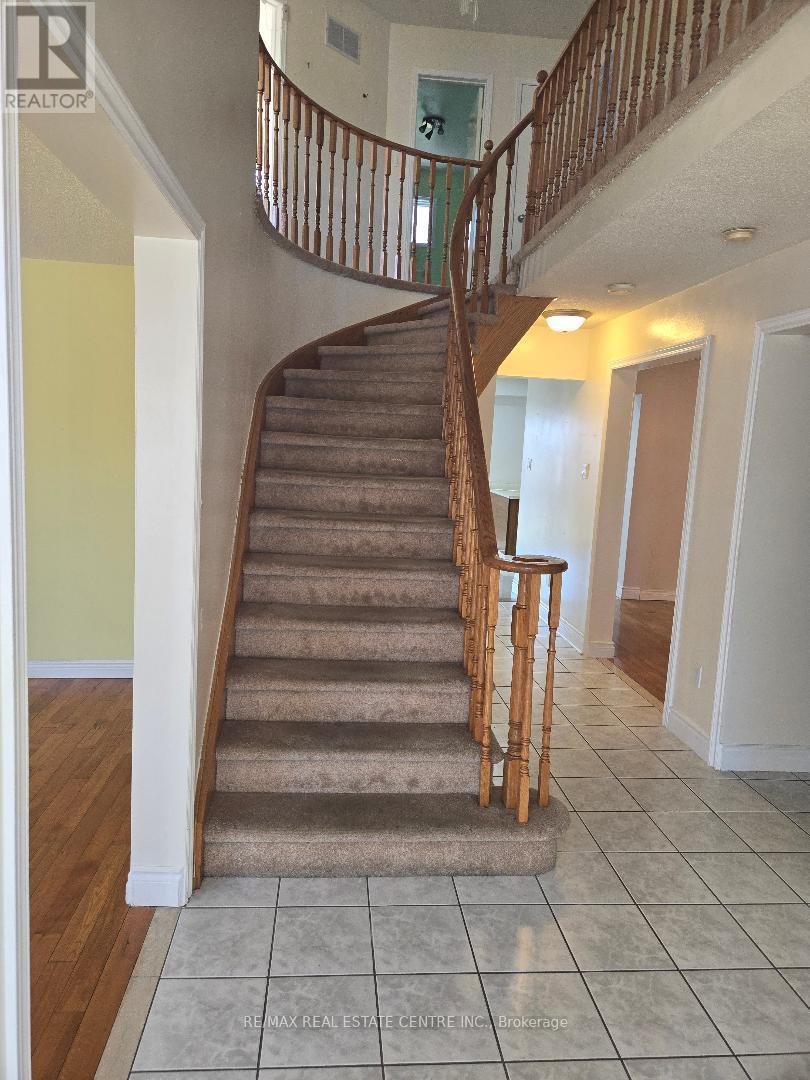 303 Delaney Upper Drive, Ajax, Ontario  L1T 3S6 - Photo 14 - E12473258
