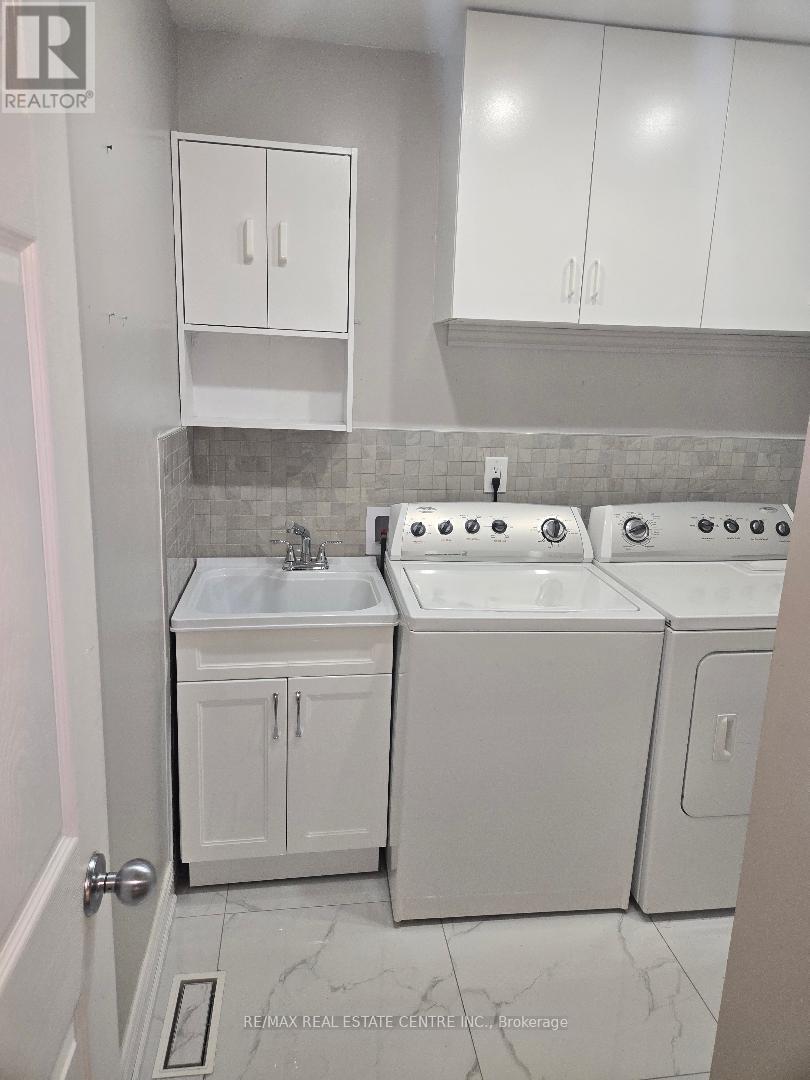 303 Delaney Upper Drive, Ajax, Ontario  L1T 3S6 - Photo 15 - E12473258