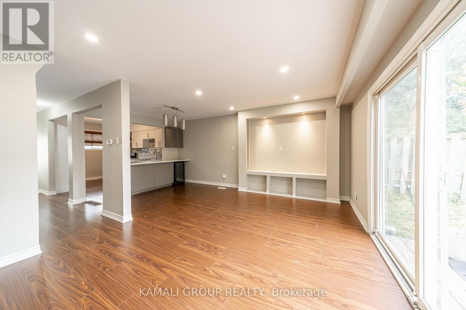 913 Carnaby Crescent, Oshawa, Ontario  L1G 2Y7 - Photo 6 - E12473262