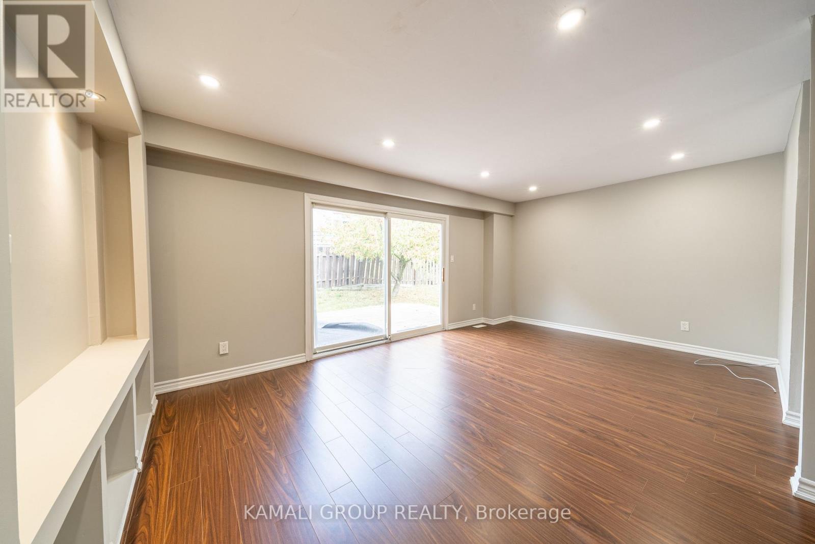 913 Carnaby Crescent, Oshawa, Ontario  L1G 2Y7 - Photo 8 - E12473262