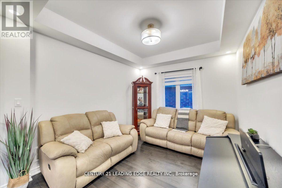47 Crombie Street, Clarington, Ontario  L1C 0T5 - Photo 14 - E12473300