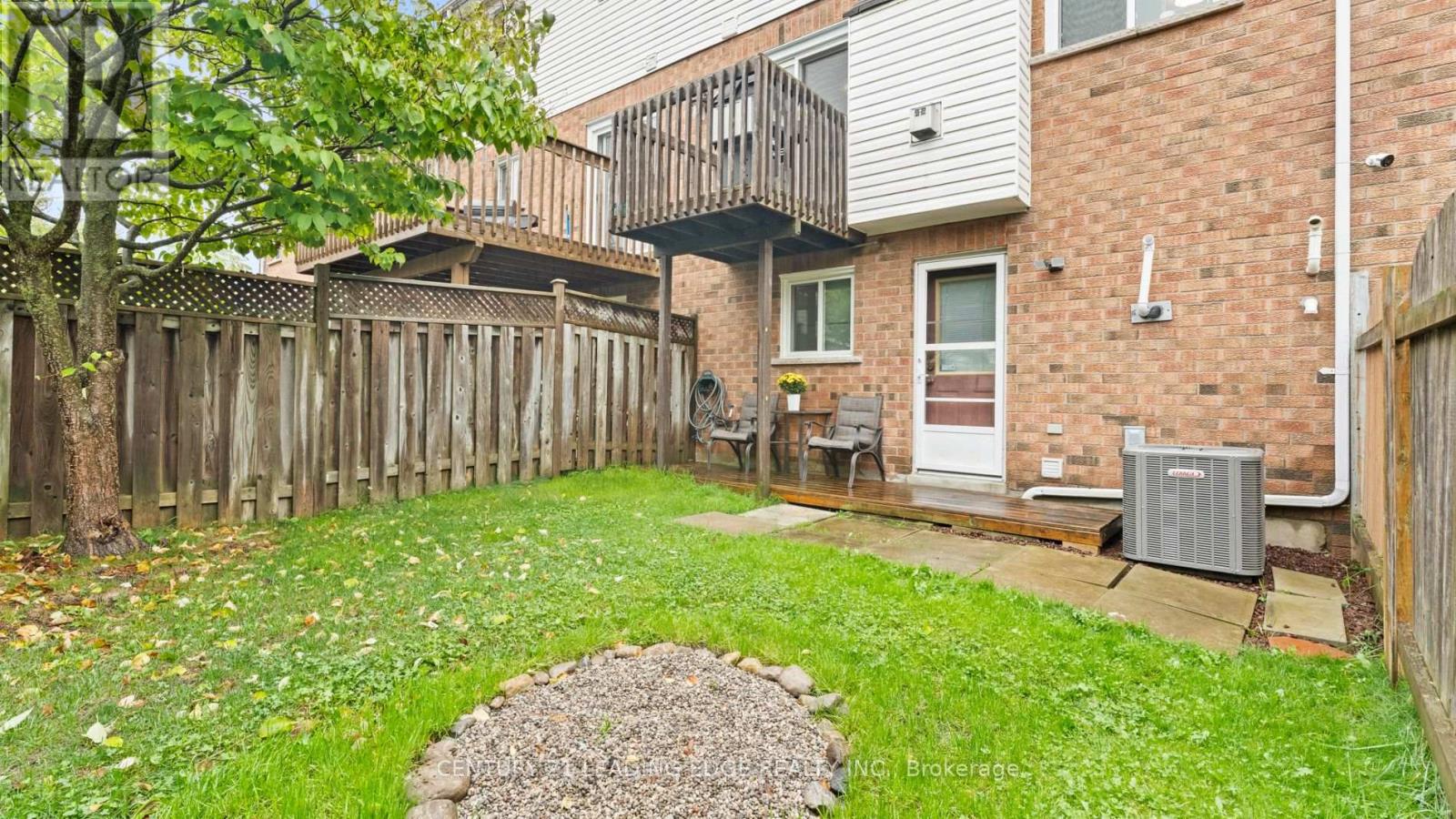330 Sparrow Circle, Pickering (Highbush), Ontario  L1V 6Y3 - Photo 21 - E12473328