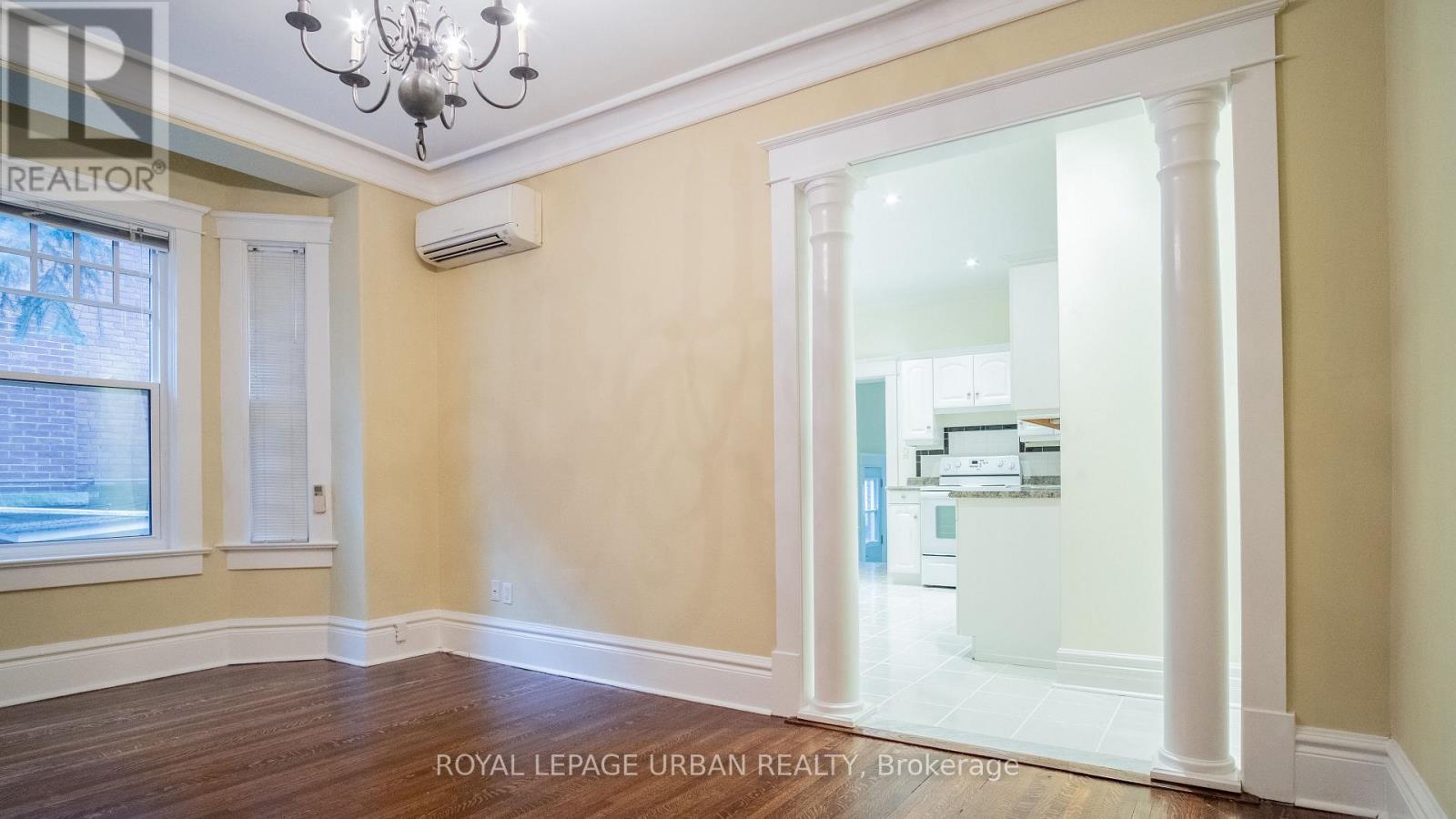 64 Brooklyn Avenue, Toronto, Ontario  M4M 2X5 - Photo 10 - E12473334