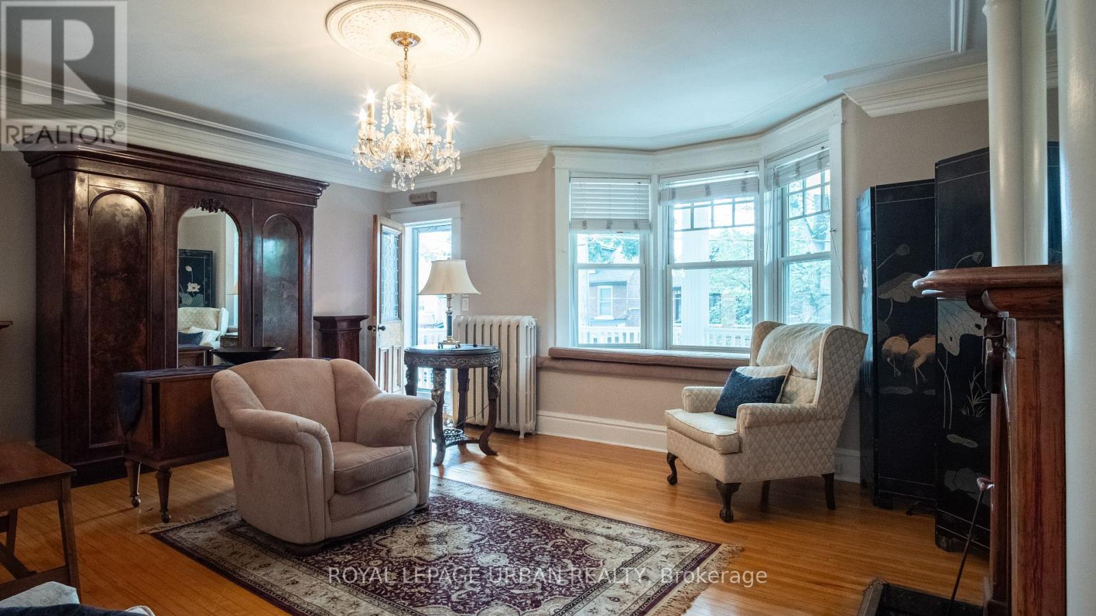 64 Brooklyn Avenue, Toronto, Ontario  M4M 2X5 - Photo 26 - E12473334