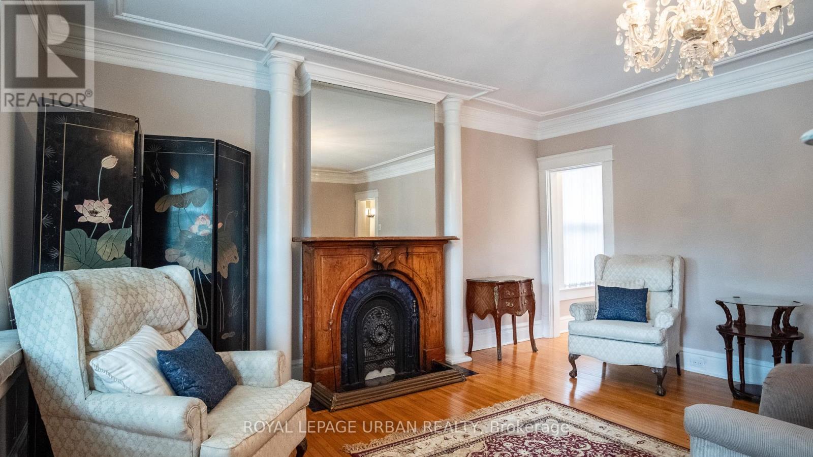 64 Brooklyn Avenue, Toronto, Ontario  M4M 2X5 - Photo 27 - E12473334