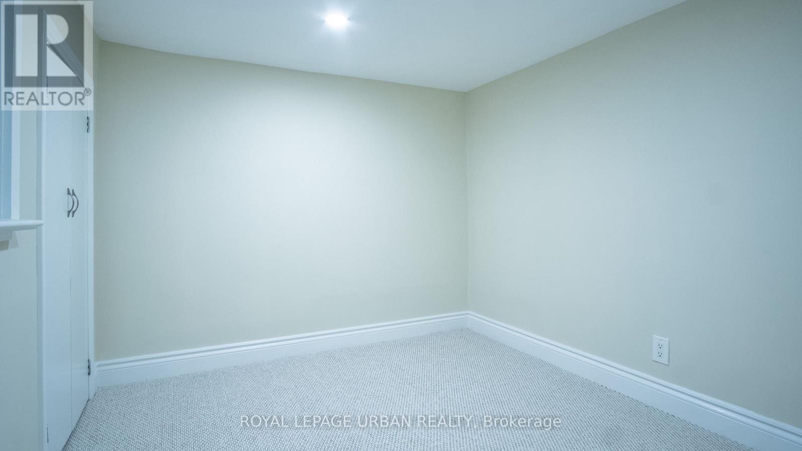 64 Brooklyn Avenue, Toronto, Ontario  M4M 2X5 - Photo 40 - E12473334