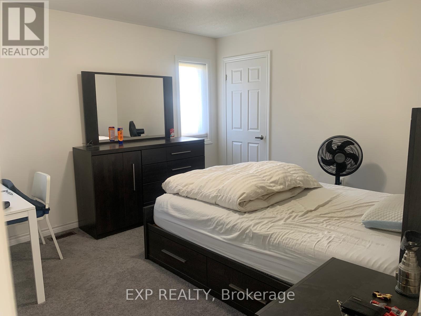 253 Fleetwood Drive, Oshawa, Ontario  L1K 3E8 - Photo 10 - E12473349