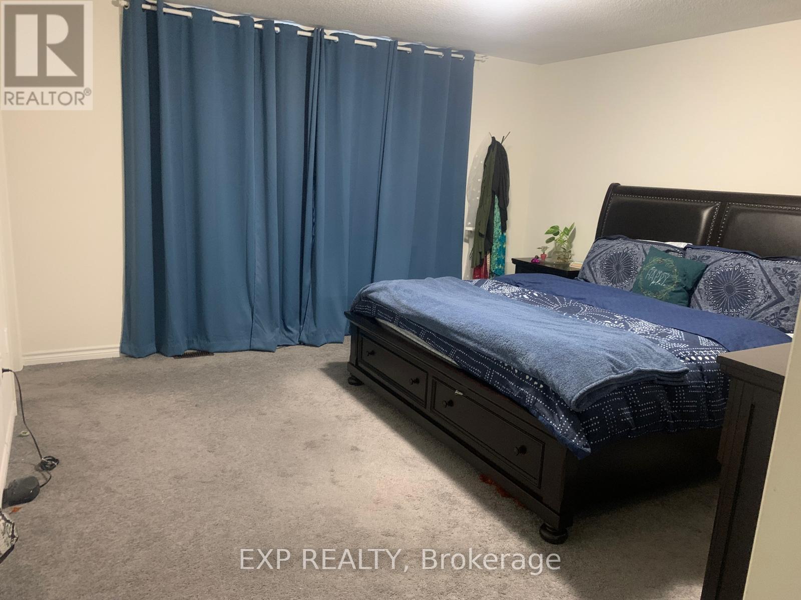 253 Fleetwood Drive, Oshawa, Ontario  L1K 3E8 - Photo 8 - E12473349