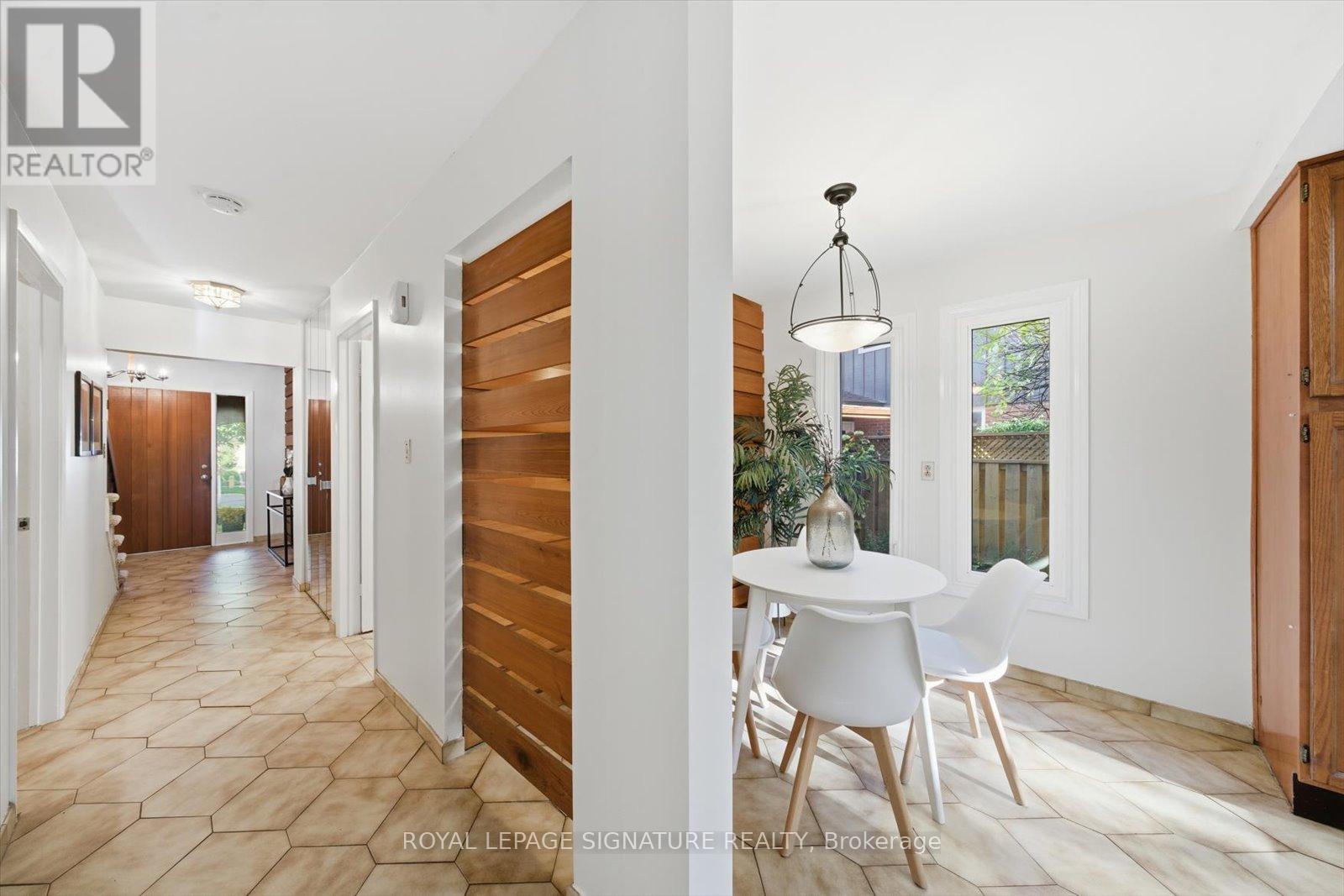 26 Macklingate Court, Toronto, Ontario  M1V 1A1 - Photo 17 - E12473374