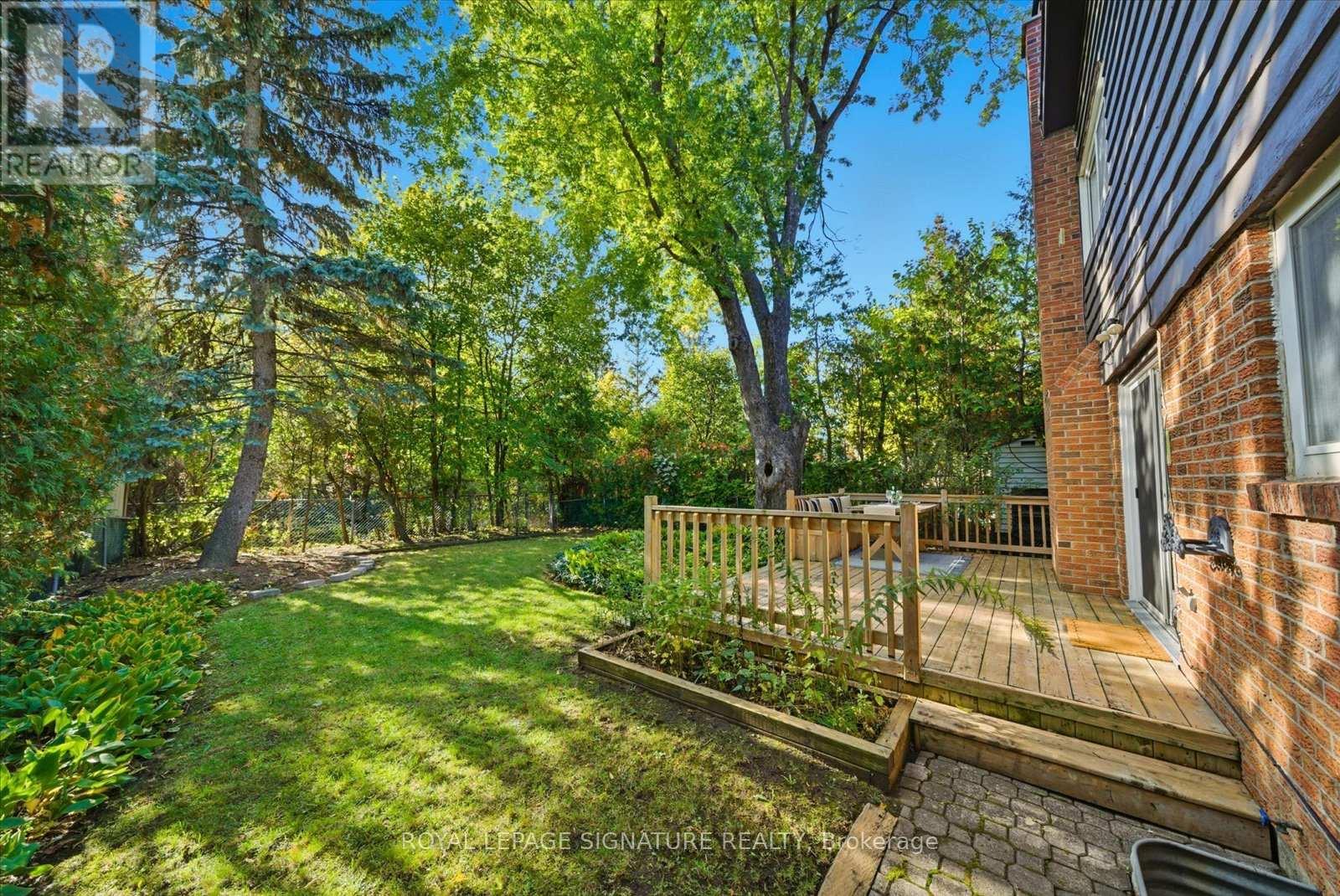 26 Macklingate Court, Toronto, Ontario  M1V 1A1 - Photo 39 - E12473374