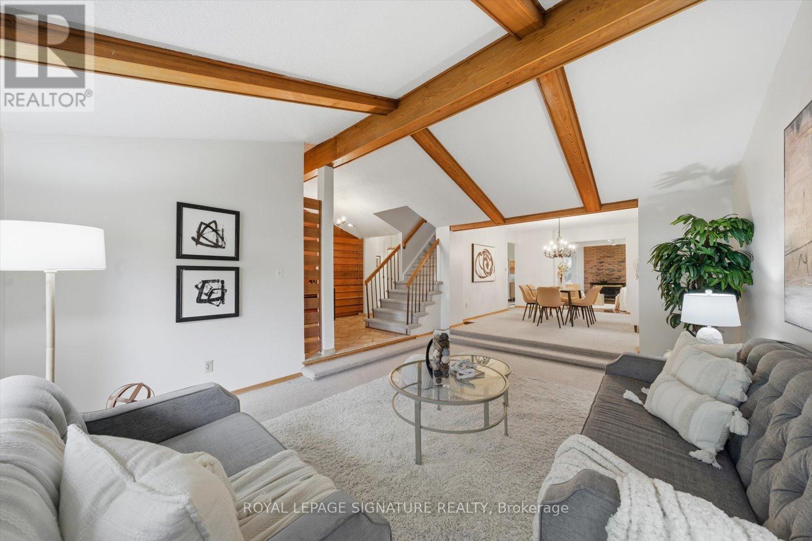 26 Macklingate Court, Toronto, Ontario  M1V 1A1 - Photo 8 - E12473374