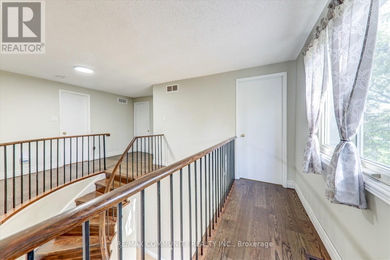 7 Adams Drive, Ajax, Ontario  L1S 5Y6 - Photo 27 - E12473393