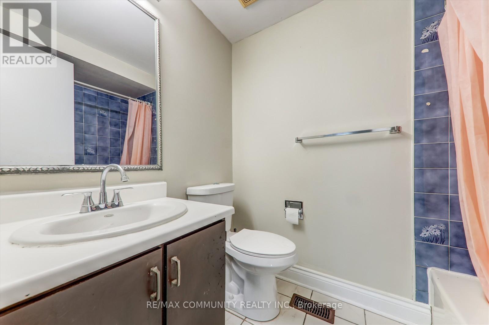 7 Adams Drive, Ajax, Ontario  L1S 5Y6 - Photo 32 - E12473393