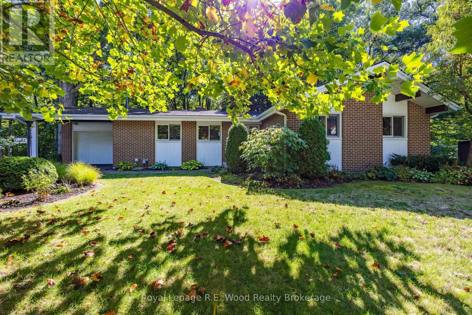 Photo 1 at 8 Highland Drive, Tillsonburg Photo 1 at 8 Highland Drive, Tillsonburg