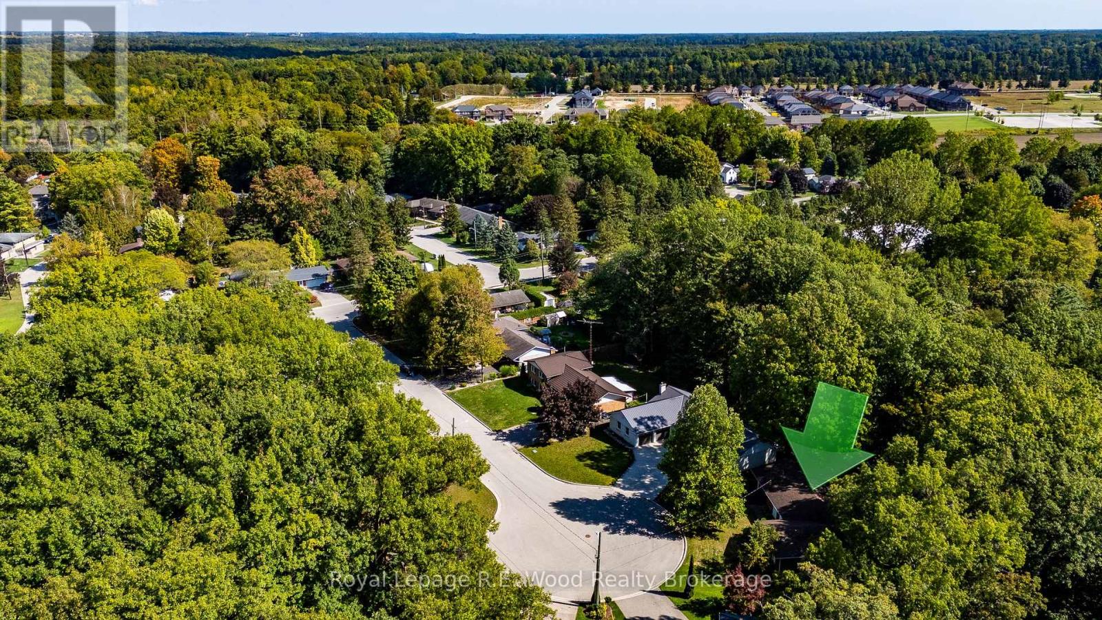 Photo 44 at 8 Highland Drive, Tillsonburg Photo 44 at 8 Highland Drive, Tillsonburg