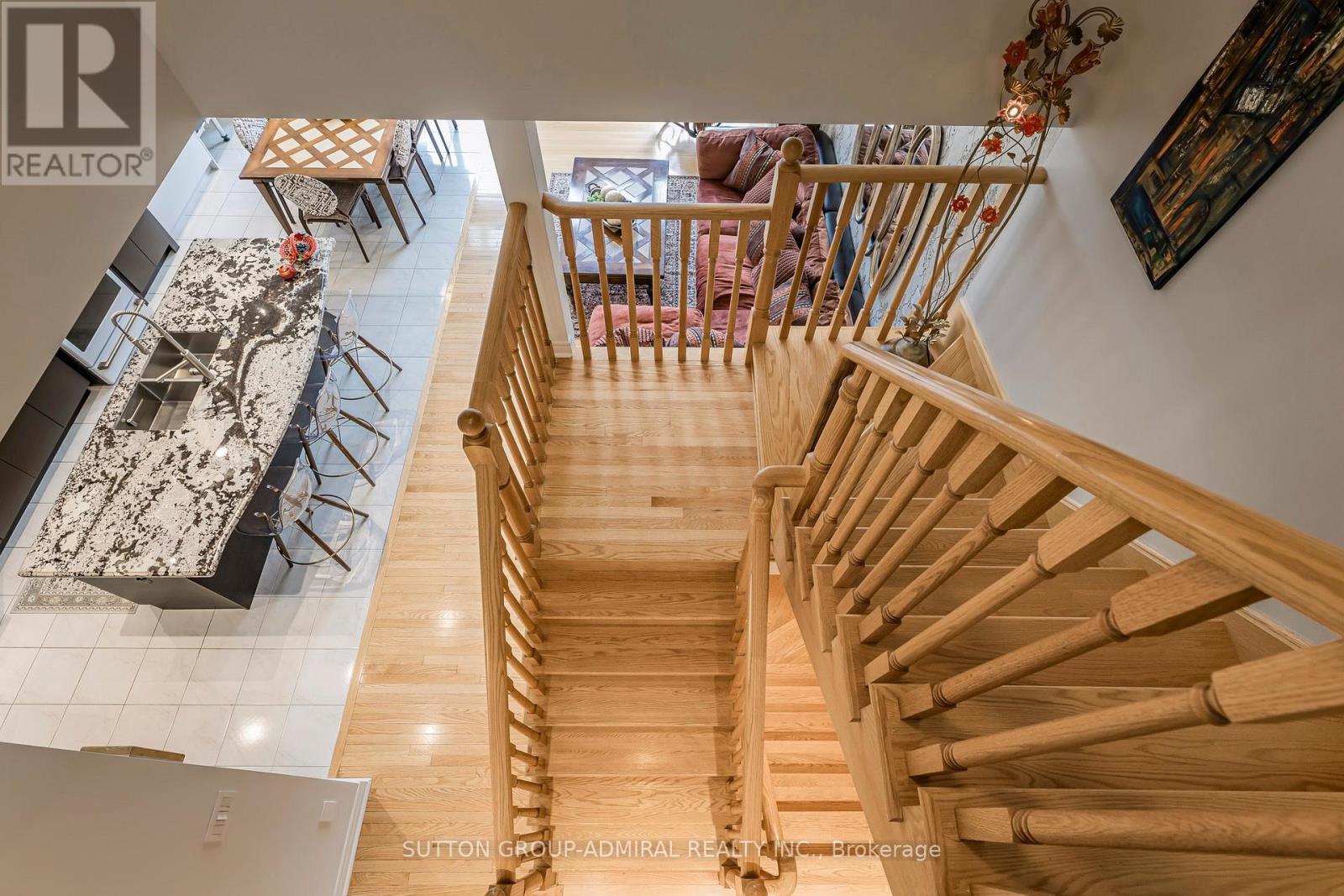 62 Waterton Way, Bradford West Gwillimbury, Ontario  L3Z 0R3 - Photo 34 - N12435089