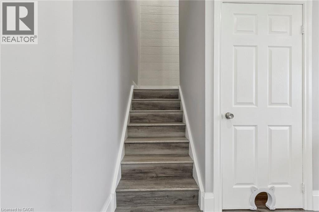122 Mooregate Crescent, Kitchener, Ontario  N2M 2G1 - Photo 20 - 40780931