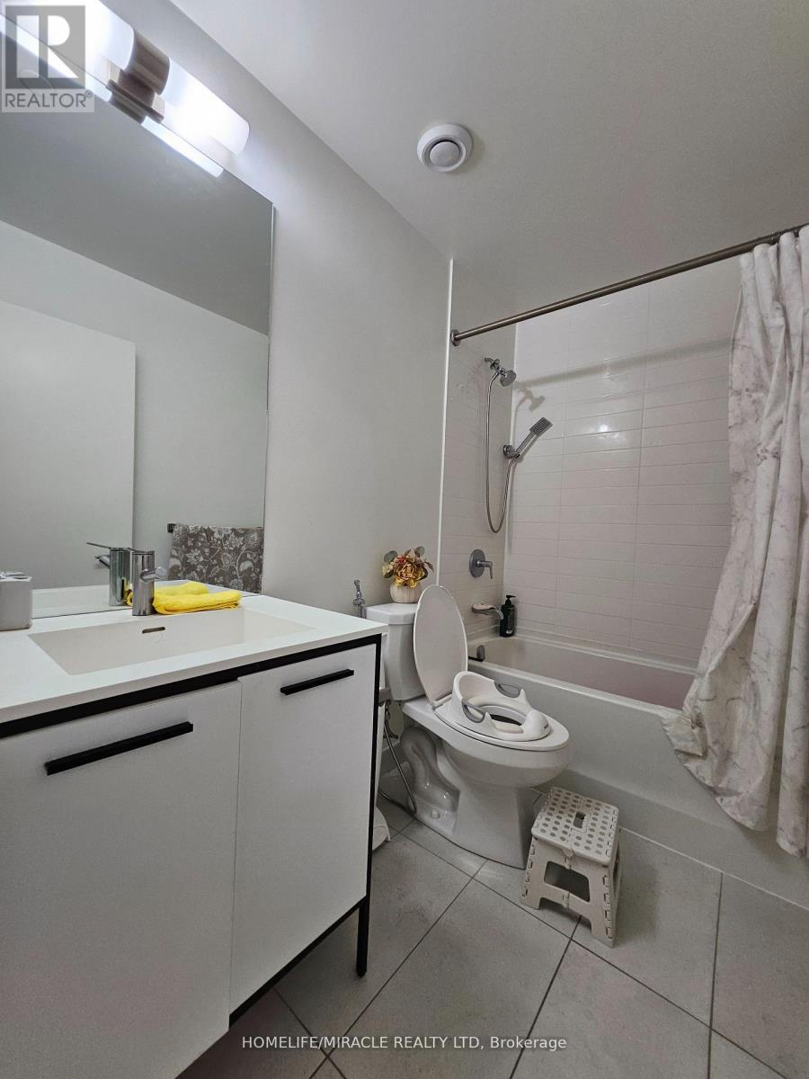 116 - 185 Deerfield Road, Newmarket, Ontario  L3Y 0G7 - Photo 14 - N12473241