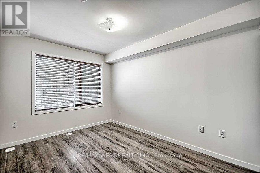111 - 600 Alex Gardner Circle, Aurora, Ontario  L4G 3G5 - Photo 12 - N12473248