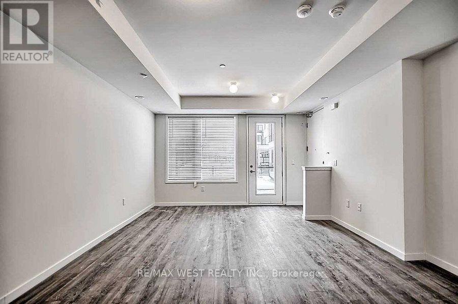 111 - 600 Alex Gardner Circle, Aurora, Ontario  L4G 3G5 - Photo 4 - N12473248