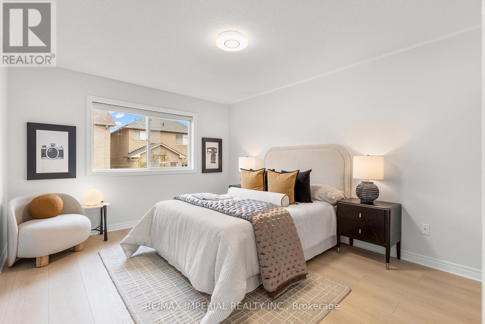44 Hawkview Boulevard, Vaughan, Ontario  L4H 2E2 - Photo 23 - N12473265