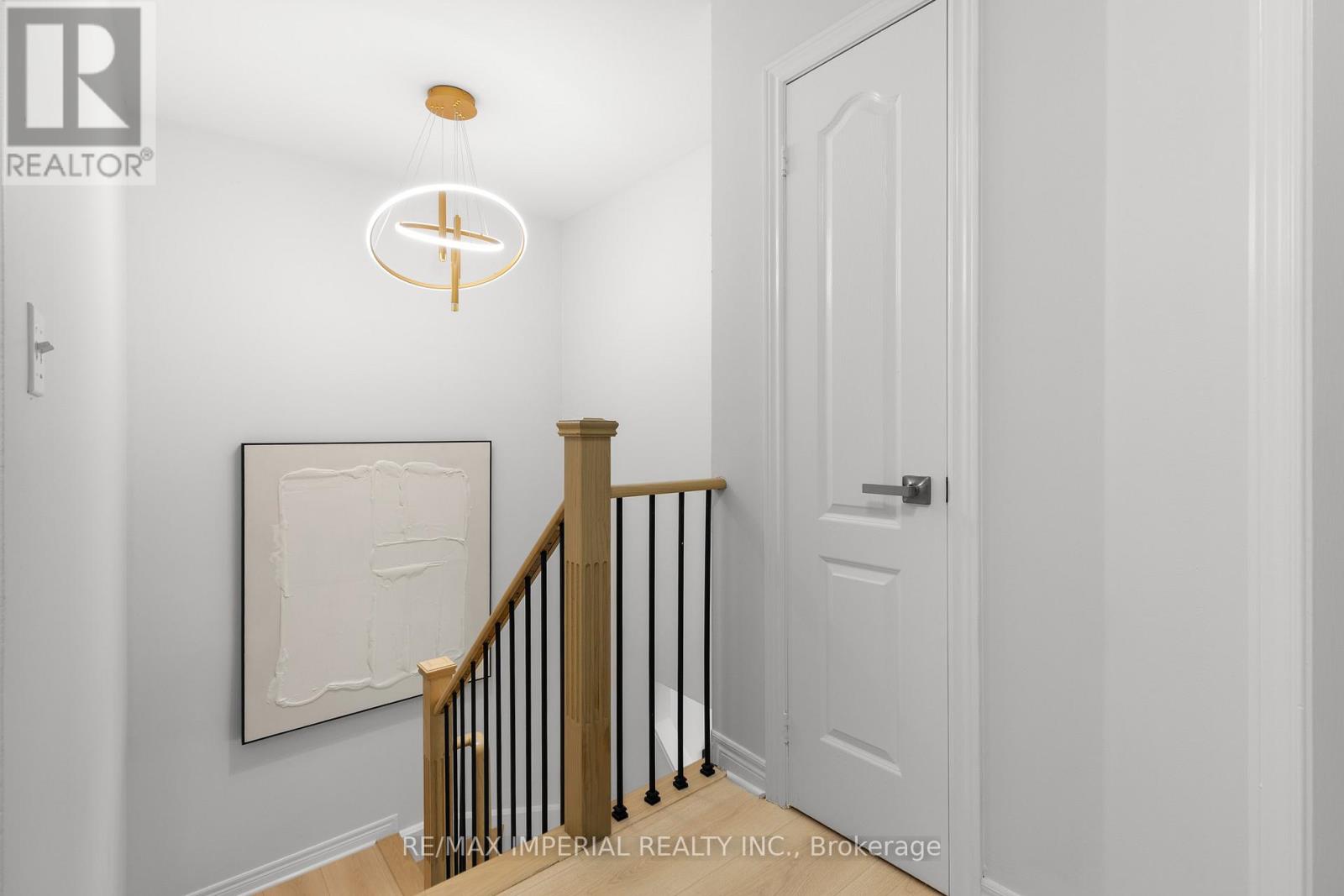 44 Hawkview Boulevard, Vaughan, Ontario  L4H 2E2 - Photo 33 - N12473265