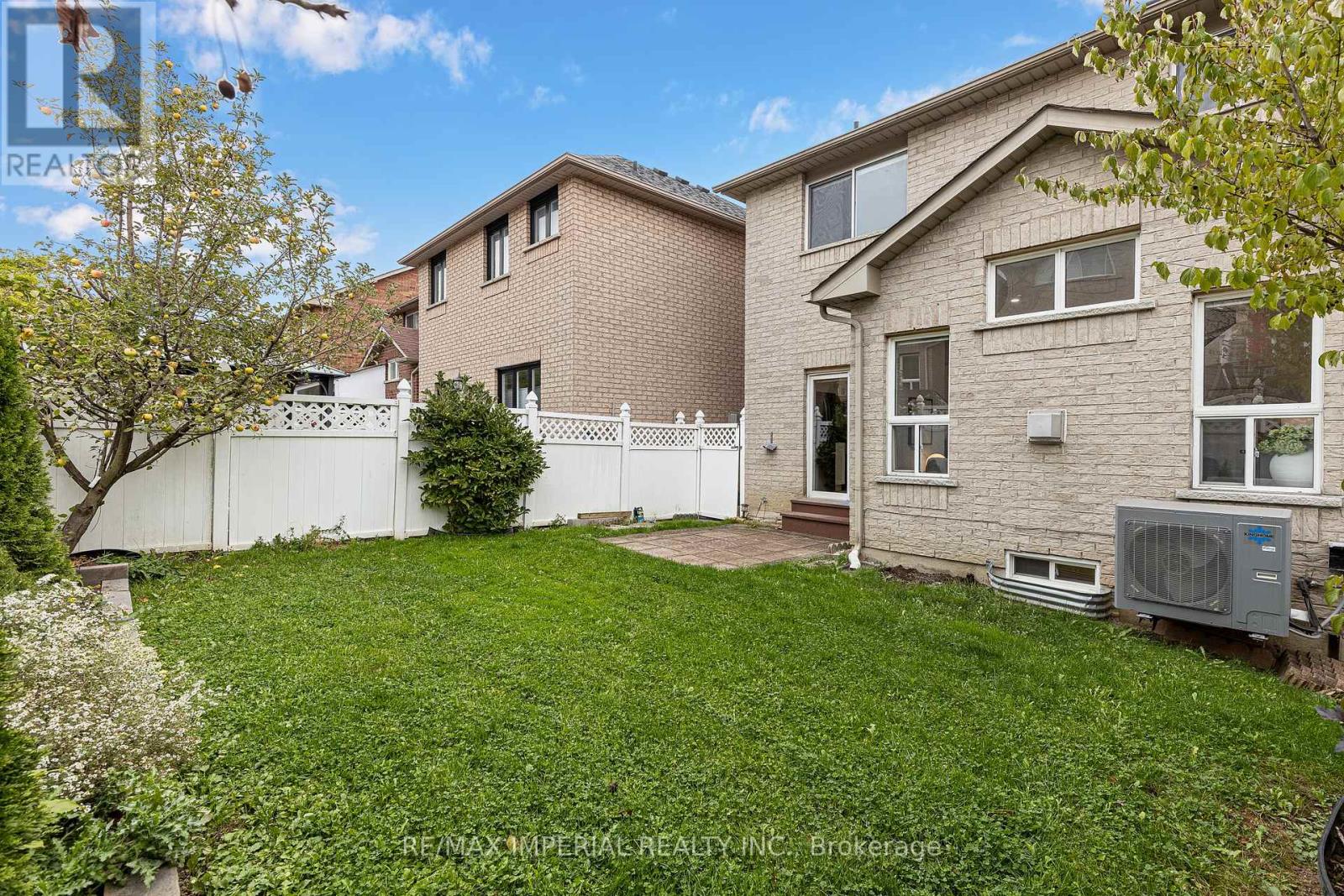44 Hawkview Boulevard, Vaughan, Ontario  L4H 2E2 - Photo 40 - N12473265