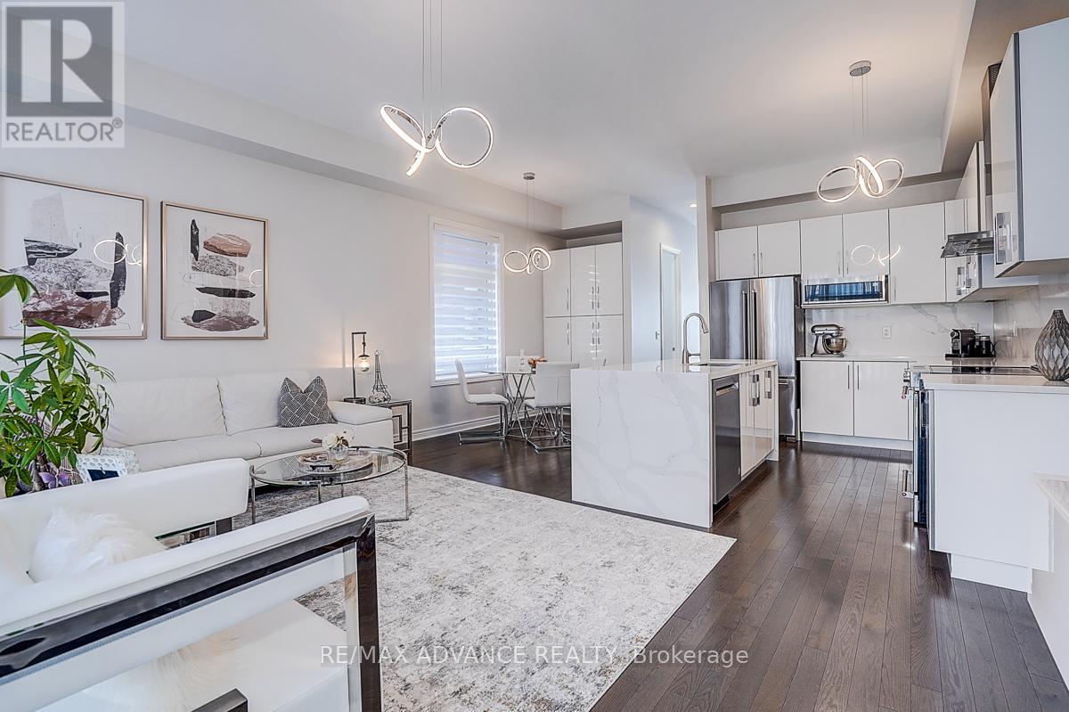 30 Laskin Drive, Vaughan, Ontario  L6A 5A4 - Photo 13 - N12473369