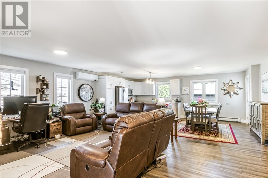 3356 Edna, Chelmsford, Ontario  P0M 1L0 - Photo 6 - 2124437