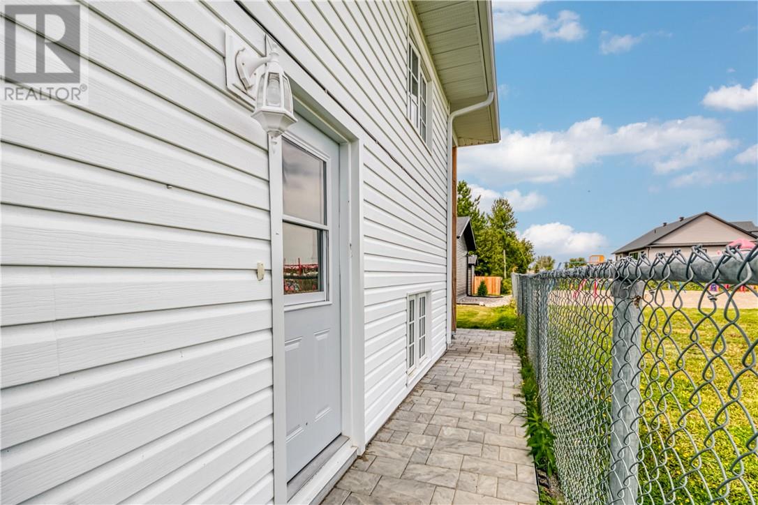 3356 Edna, Chelmsford, Ontario  P0M 1L0 - Photo 35 - 2124438