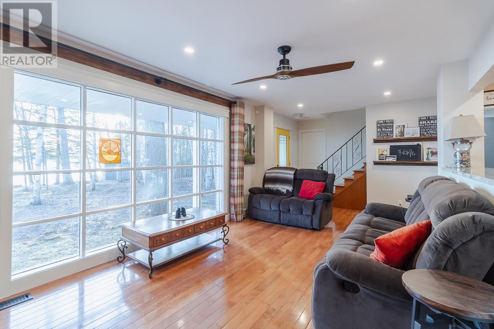 9 Nokomis Beach Rd, Sault Ste. Marie, Ontario  P6A 5K6 - Photo 20 - SM250794