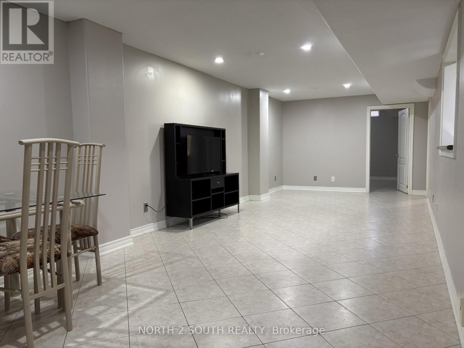 Bsmt - 12 Villandry Crescent, Vaughan, Ontario  L6A 2R1 - Photo 11 - N12447839