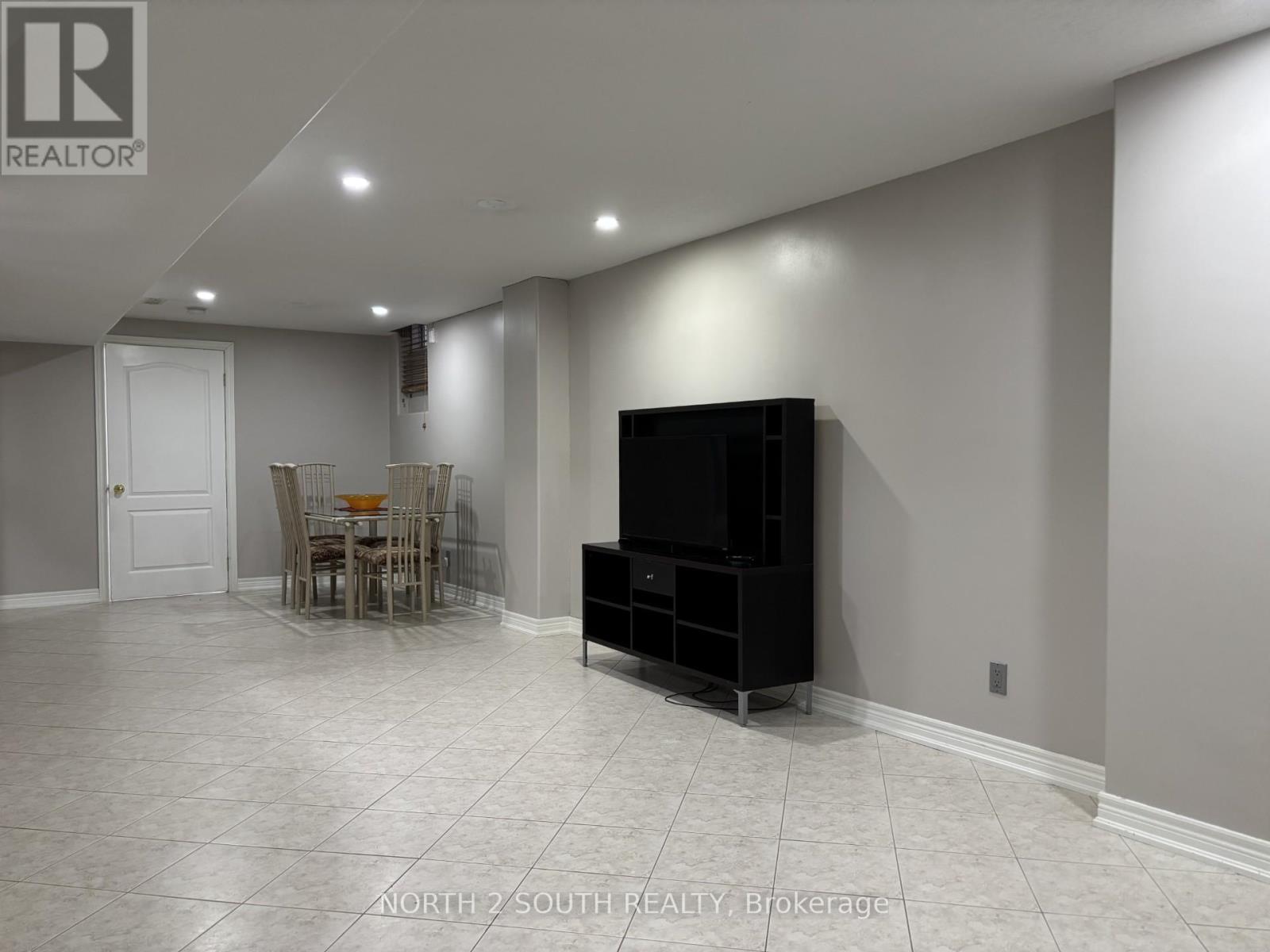 Bsmt - 12 Villandry Crescent, Vaughan, Ontario  L6A 2R1 - Photo 16 - N12447839