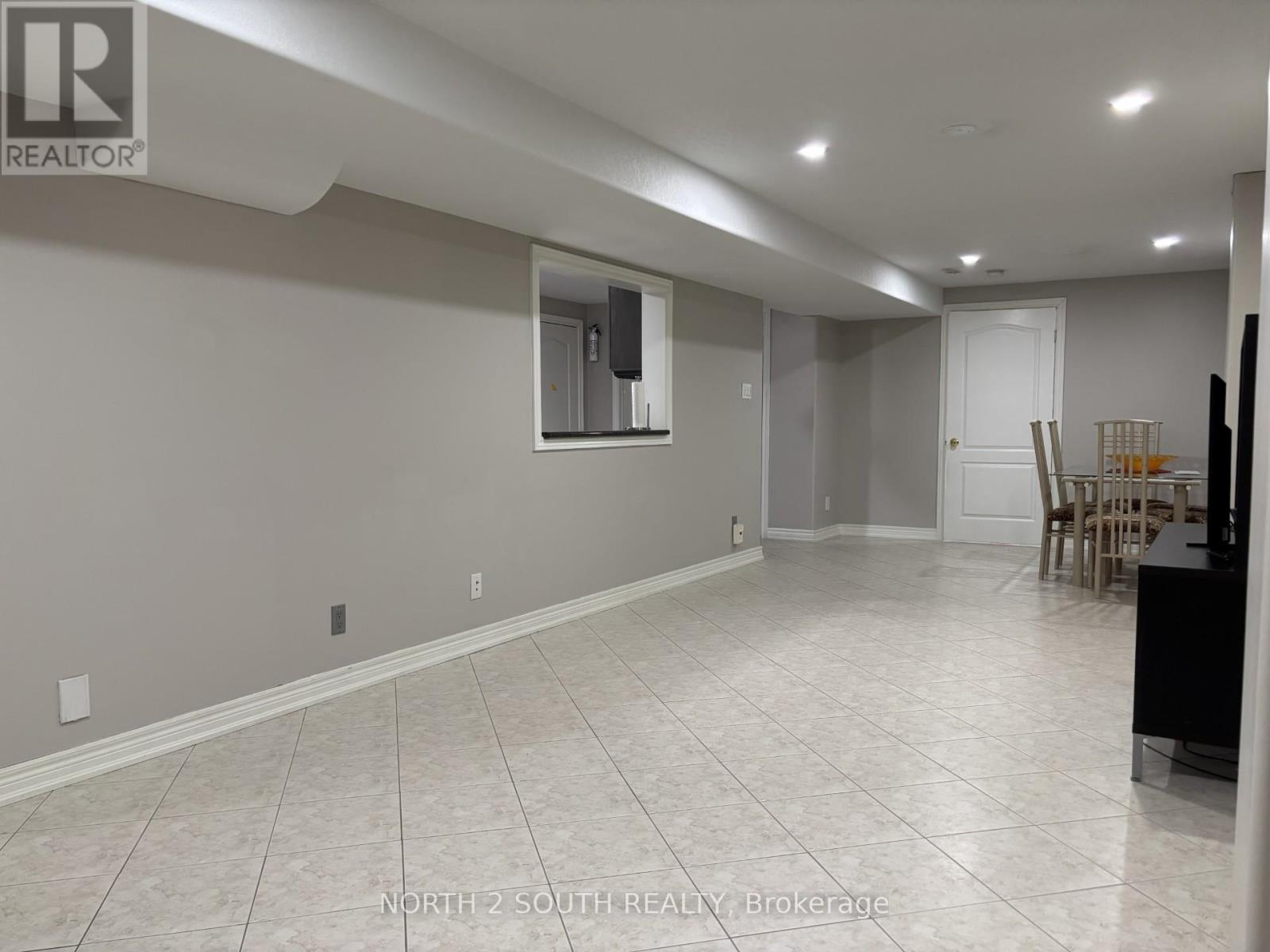 Bsmt - 12 Villandry Crescent, Vaughan, Ontario  L6A 2R1 - Photo 15 - N12447839
