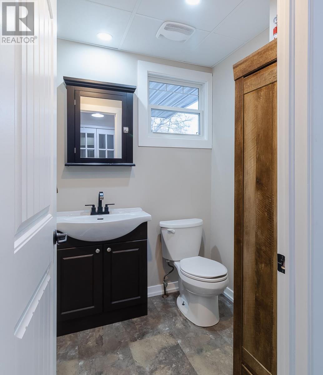 9 Nokomis Beach Rd, Sault Ste. Marie, Ontario  P6A 5K6 - Photo 39 - SM250794