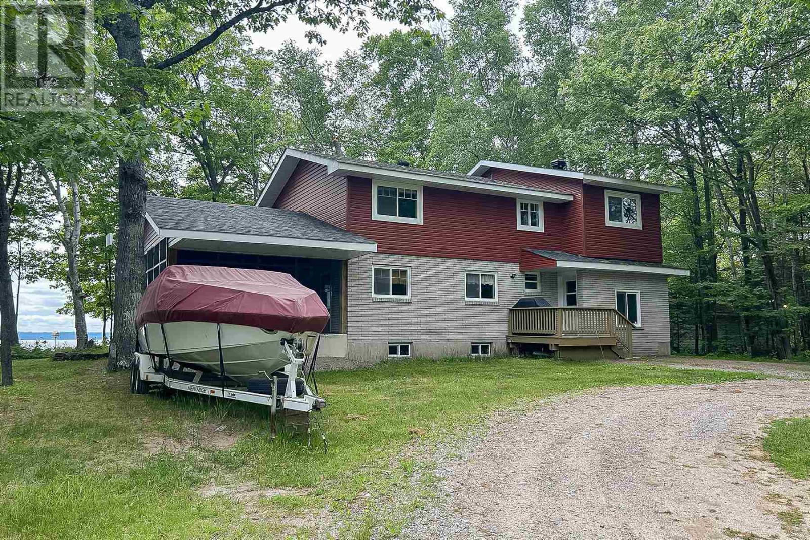 9 Nokomis Beach Rd, Sault Ste. Marie, Ontario  P6A 5K6 - Photo 5 - SM250794