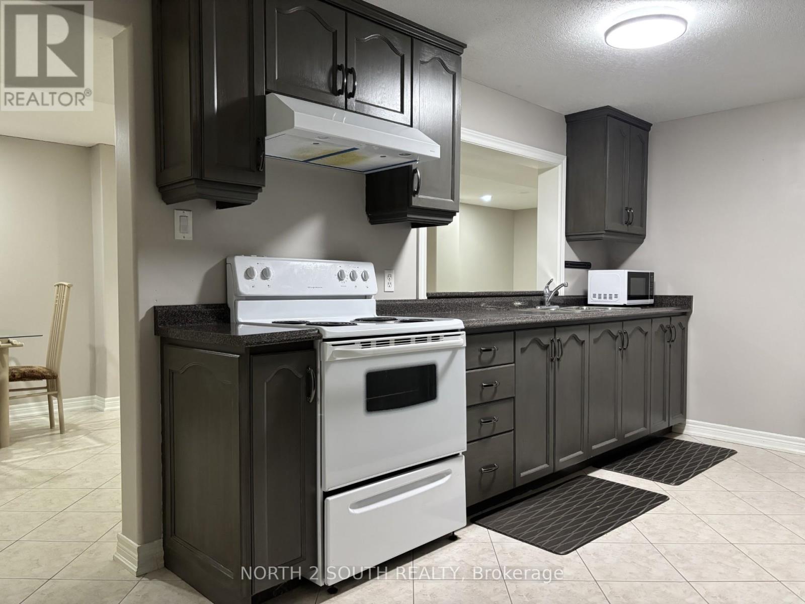 Bsmt - 12 Villandry Crescent, Vaughan, Ontario  L6A 2R1 - Photo 18 - N12447839
