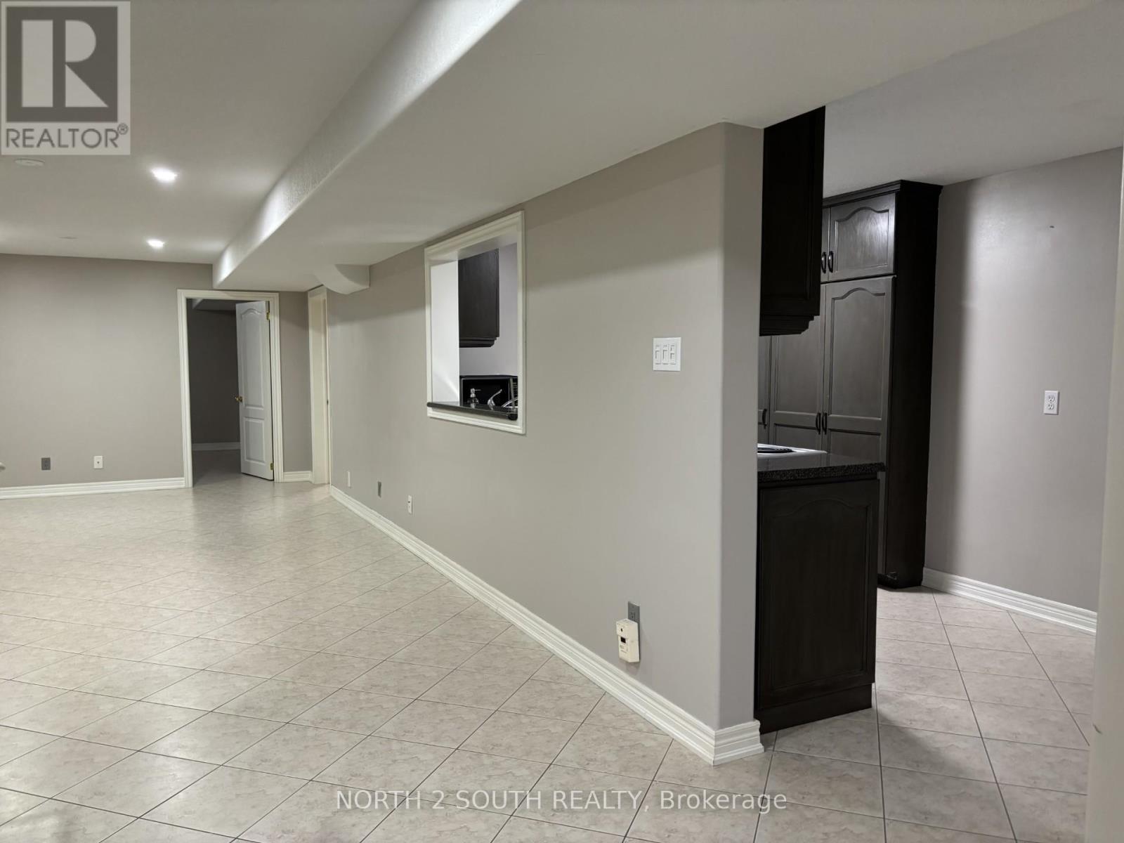 Bsmt - 12 Villandry Crescent, Vaughan, Ontario  L6A 2R1 - Photo 10 - N12447839