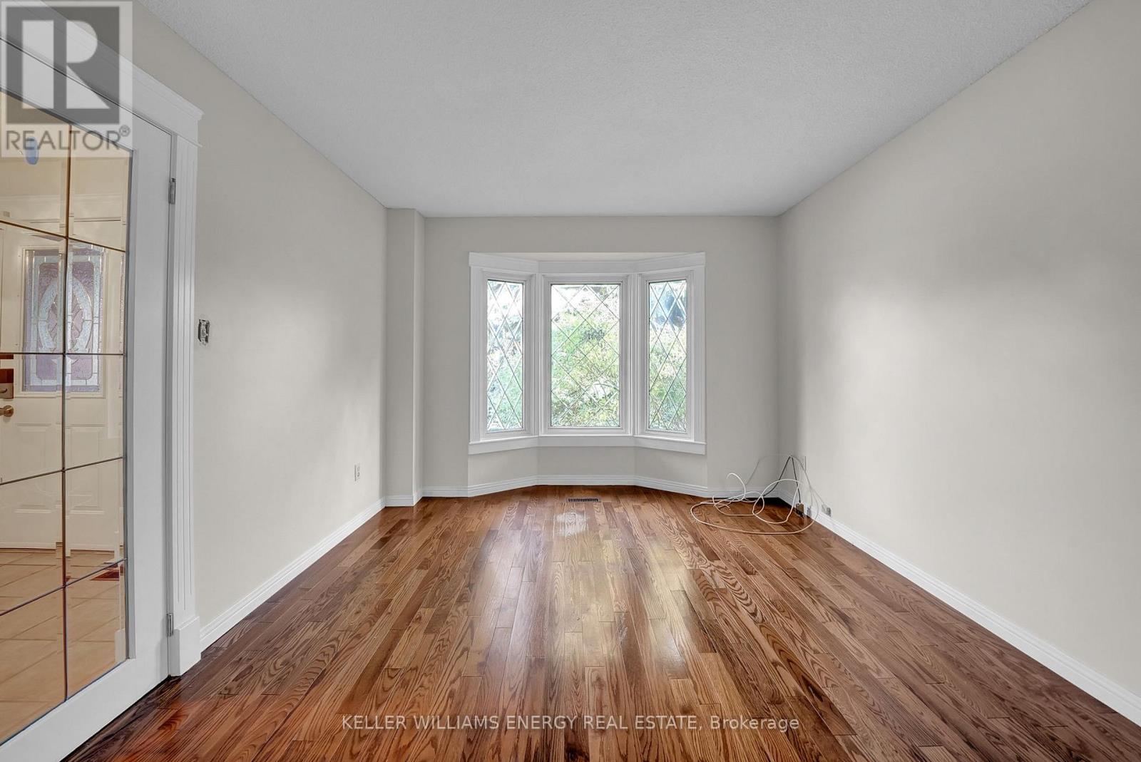 66 Rotherglen Road S, Ajax, Ontario  L1S 5K2 - Photo 4 - E12473409
