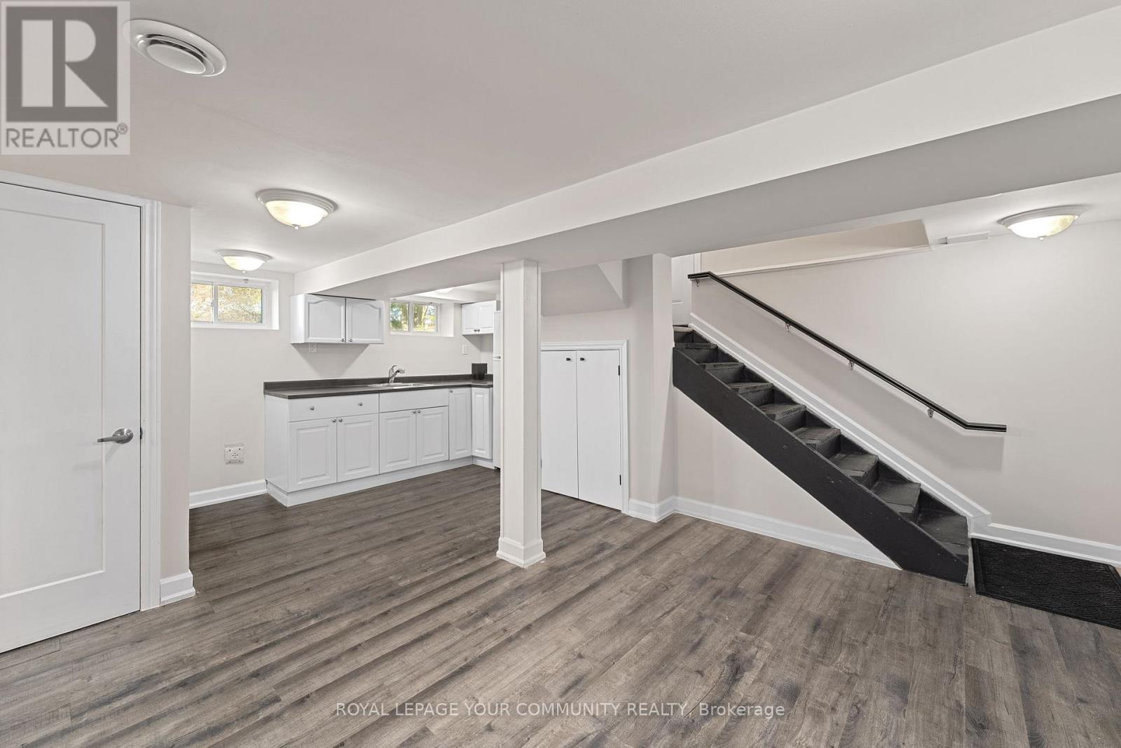 210 Cox Mill Road, Barrie, Ontario  L4N 4G5 - Photo 17 - S12473351