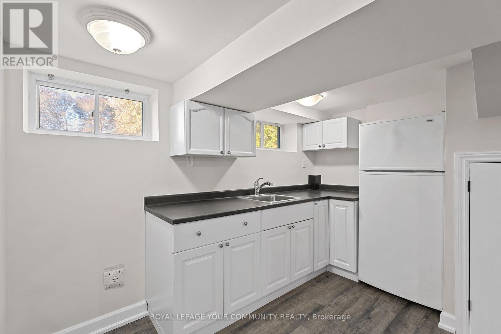 210 Cox Mill Road, Barrie, Ontario  L4N 4G5 - Photo 21 - S12473351